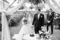 Svatba_Kamila a Jiri_Spalene Porici_FB_BW-0091